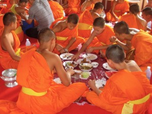 rostros-niños-monjes-tailandia